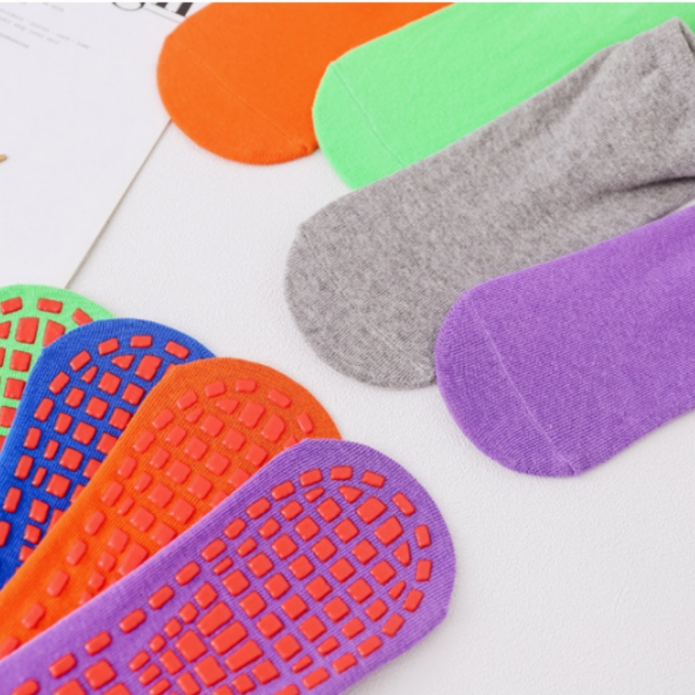 Случайные 5 пар носков для бат – обзор и цена Trampoline Park Sock