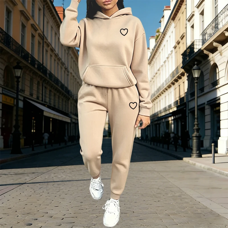 Женский спортивный костюм: худ – обзор и цена Outdoor Sports Outfit